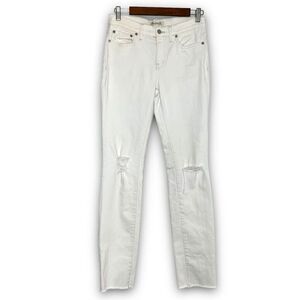 Madewell White Alley Straight Leg Distressed Knee Raw Hem Jean‎ 27 / 4